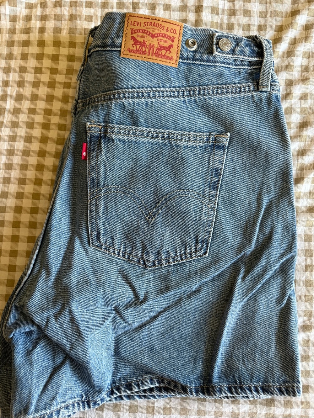 Levi's Women's Light Blue Relaxed Denim Jeans